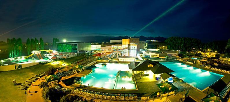 Domcek & Sauna Garden Stara Lesna Exterior foto